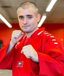 chief instructor Master Park's Black Belt America